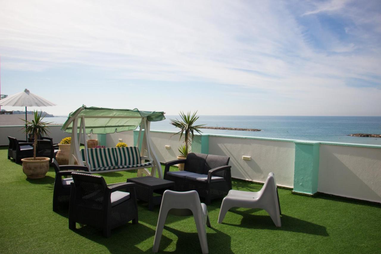 Golden Beach Hotel Tel Aviv Exterior foto